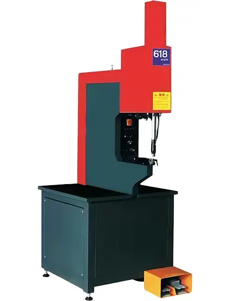 Máquina de Clinchado/Remachado CK-618